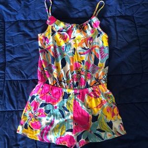 Lilly Pulitzer M (6-7)